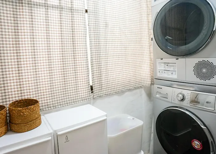 강동역 9분,카페 콘셉트의 감성 2룸 2bed, 2room Willa Seul